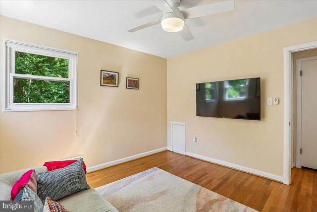 5113 FLANDERS AVE, Kensington, MD 20895