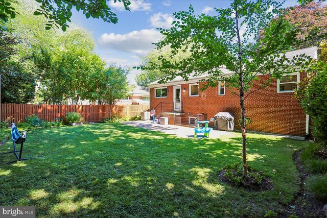 5113 FLANDERS AVE, Kensington, MD 20895