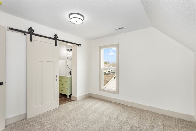 155 NW 2nd Street, Earlham, IA 50072