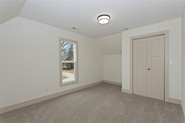 155 NW 2nd Street, Earlham, IA 50072