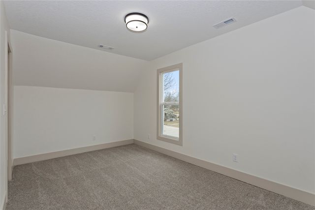 155 NW 2nd Street, Earlham, IA 50072