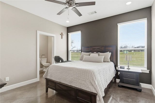 858 Gibson Hill Road, Farmington, AR 72730