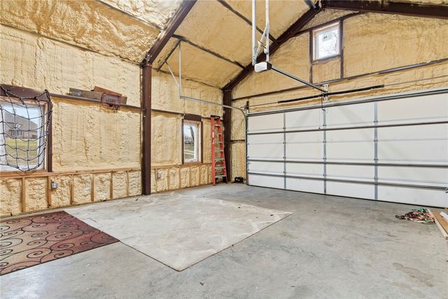 858 Gibson Hill Road, Farmington, AR 72730