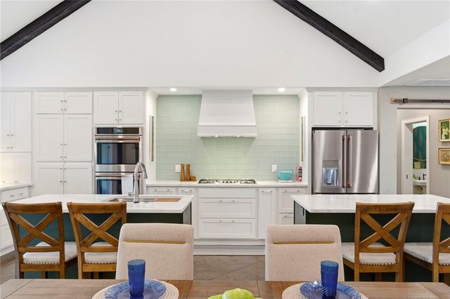 858 Gibson Hill Road, Farmington, AR 72730