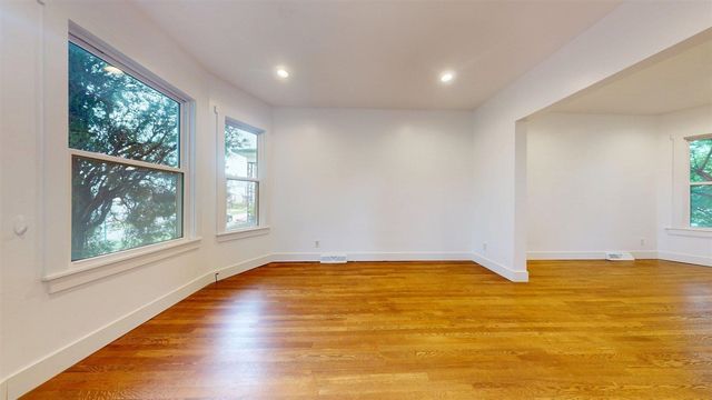 3628 Seminole Street, Detroit, MI 48214