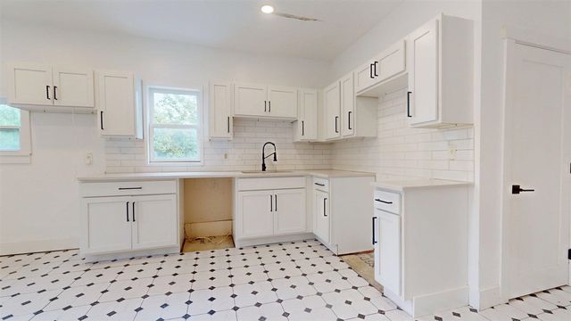 3628 Seminole Street, Detroit, MI 48214