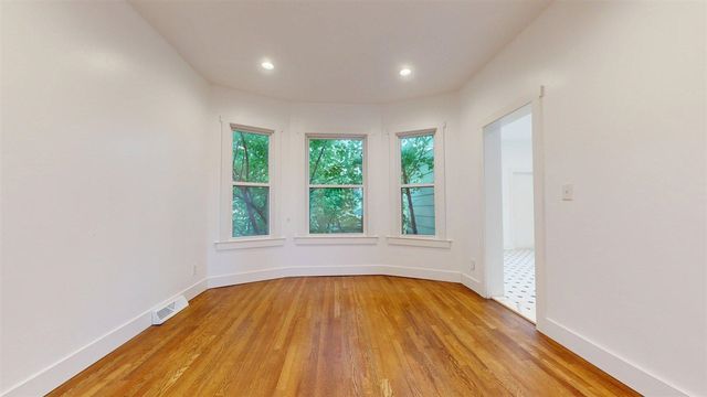 3628 Seminole Street, Detroit, MI 48214
