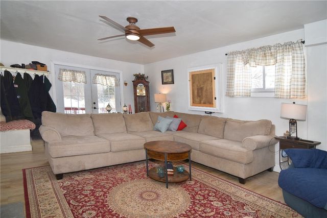 37 Gerald Street, Warwick, RI 02886