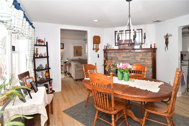 37 Gerald Street, Warwick, RI 02886