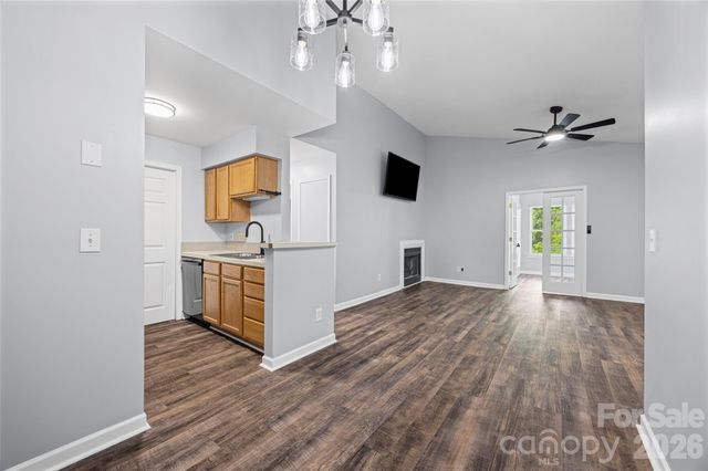 8119 Tremaine Court Unit E, Charlotte, NC 28227
