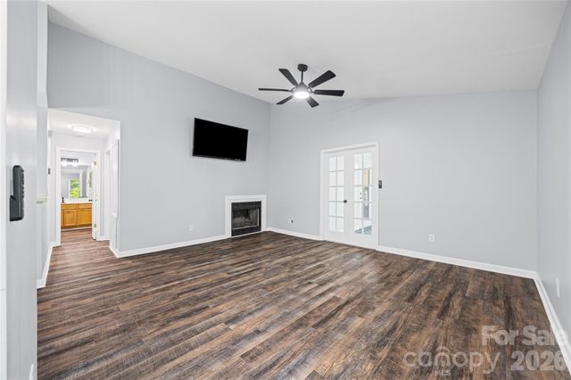 8119 Tremaine Court Unit E, Charlotte, NC 28227