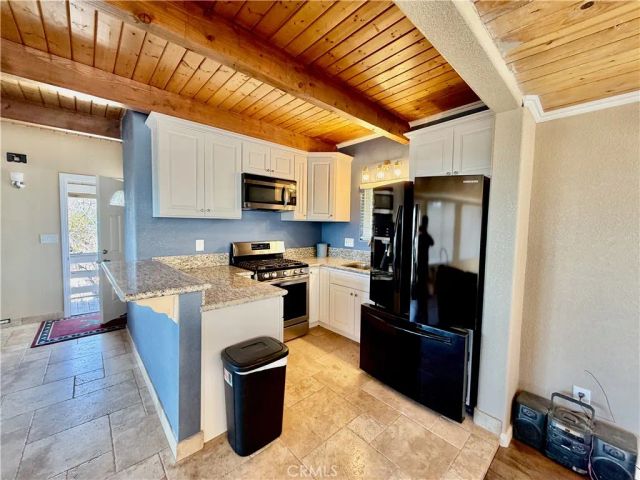 2190 Tank, Running Springs, CA 92382