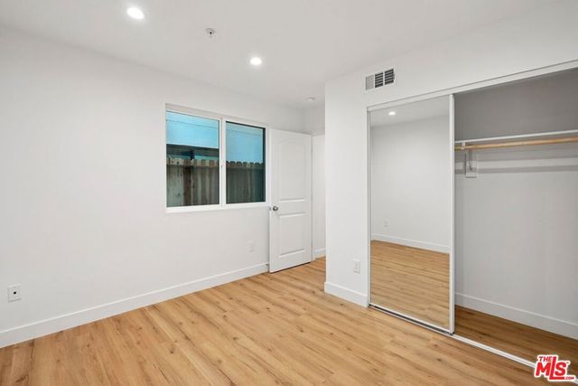 10422 Graham Avenue, Los Angeles, CA 90002