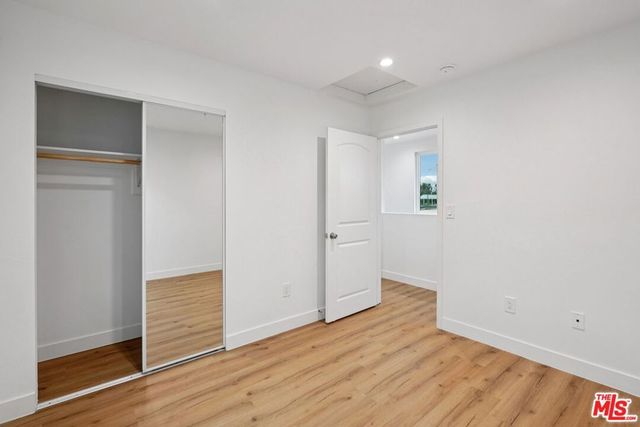 10422 Graham Avenue, Los Angeles, CA 90002