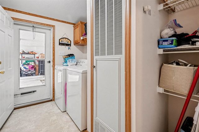 5320 Pine Arbor Ridge, Kalamazoo, MI 49004