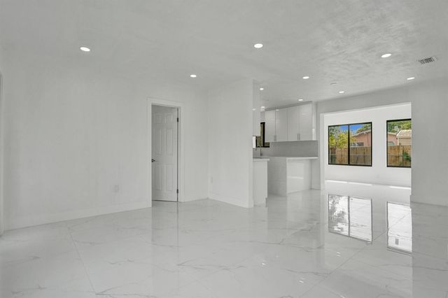 2301 Alcazar Drive, Miramar, FL 33023