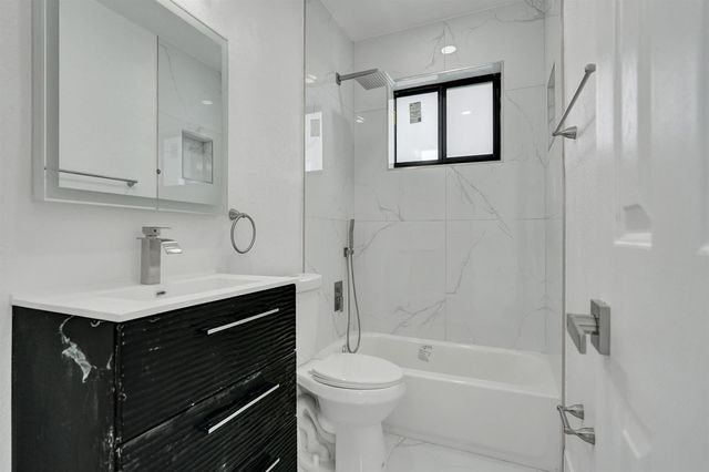 2301 Alcazar Drive, Miramar, FL 33023