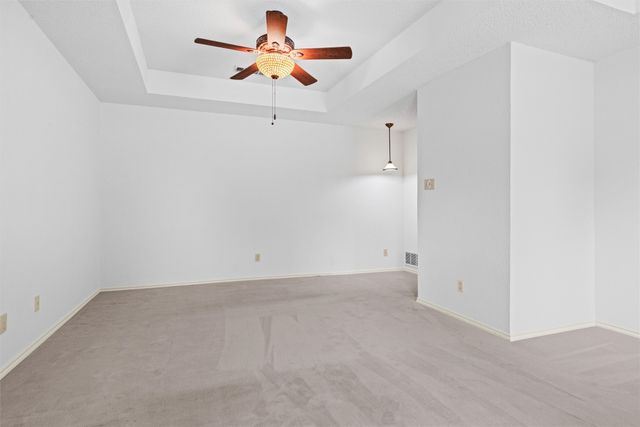 4930 High Creek Drive, Arlington, TX 76017