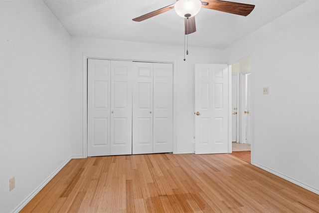 4930 High Creek Drive, Arlington, TX 76017