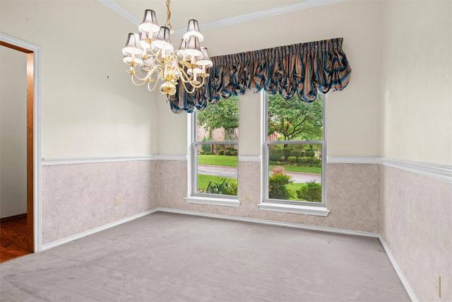 4930 High Creek Drive, Arlington, TX 76017