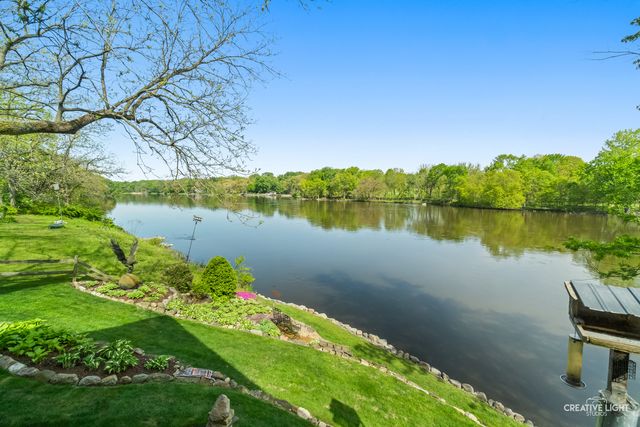 8533 Van Emmon Road, Yorkville, IL 60560