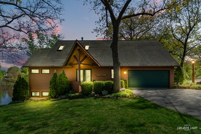 8533 Van Emmon Road, Yorkville, IL 60560