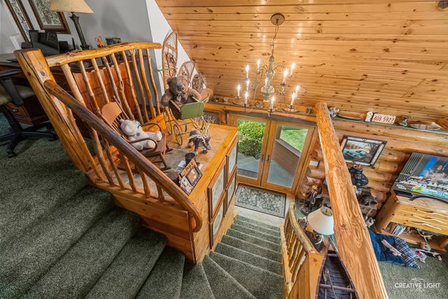 8533 Van Emmon Road, Yorkville, IL 60560
