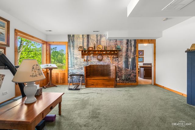 8533 Van Emmon Road, Yorkville, IL 60560