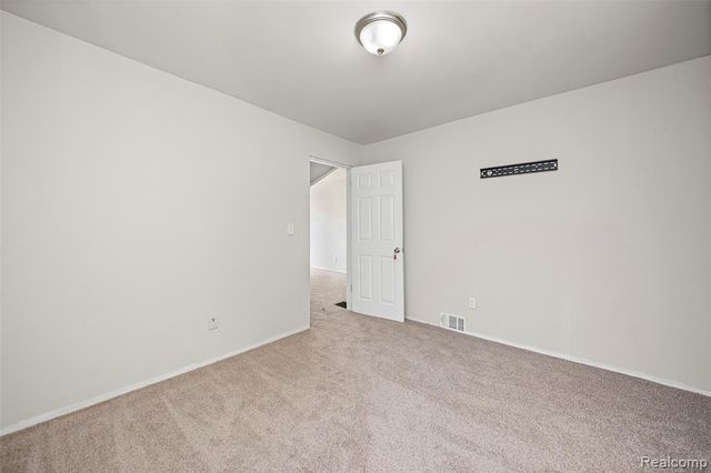 18680 Westphalia, Detroit, MI 48205