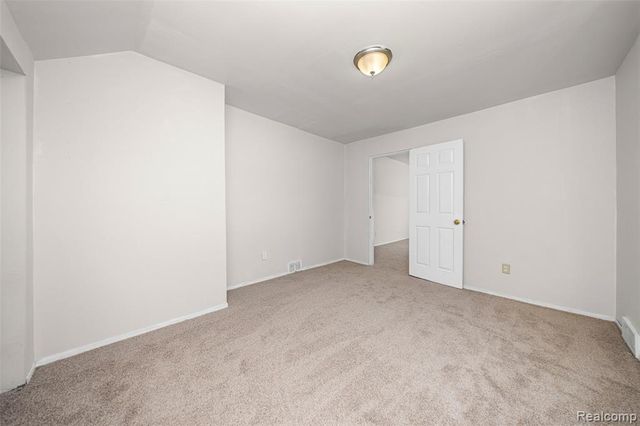 18680 Westphalia, Detroit, MI 48205