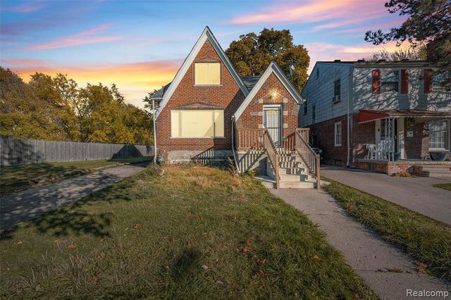 18680 Westphalia, Detroit, MI 48205