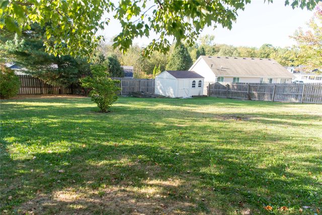 203 Rolling Vista Place, Indianola, IA 50125