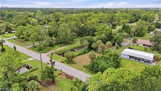 7680 Marx DR, North Fort Myers, FL 33917