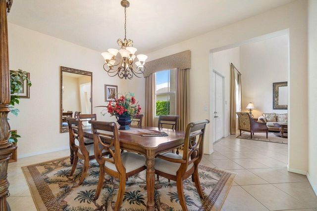 108 Via Condado Way, Palm Beach Gardens, FL 33418
