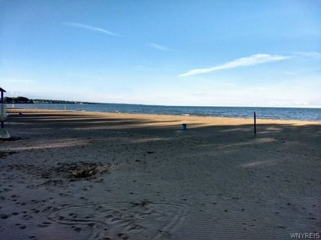 3450 Howard Road 114, Hamburg, NY 14075