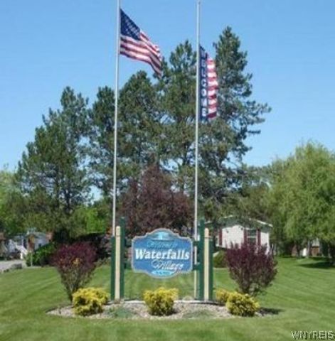 3450 Howard Road 114, Hamburg, NY 14075