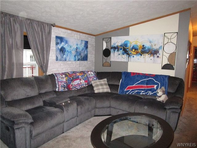 3450 Howard Road 114, Hamburg, NY 14075