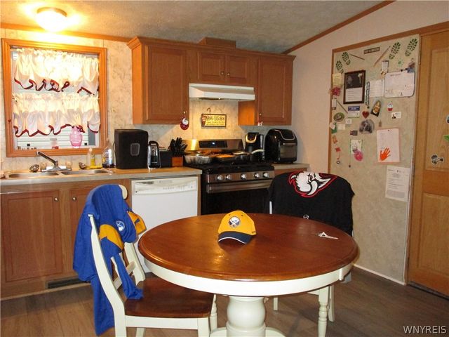 3450 Howard Road 114, Hamburg, NY 14075