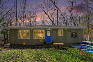 2424 Cardinal Lane, Park Twp, MI 49424