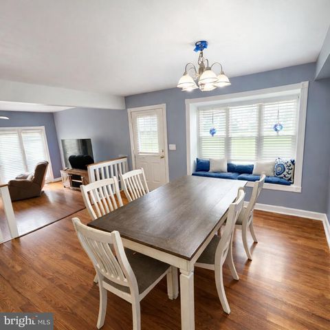 211 LAKE ARROWHEAD CIR, Bear, DE 19701