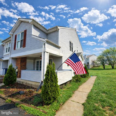 211 LAKE ARROWHEAD CIR, Bear, DE 19701