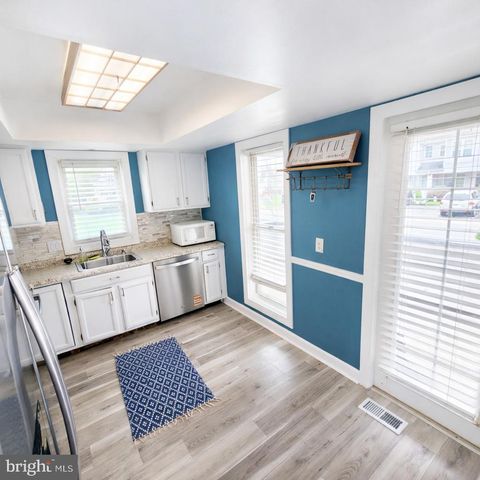 211 LAKE ARROWHEAD CIR, Bear, DE 19701