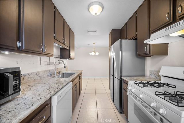 1250 S Brookhurst 2080, Anaheim, CA 92804