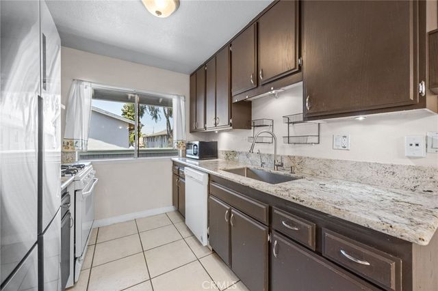 1250 S Brookhurst 2080, Anaheim, CA 92804