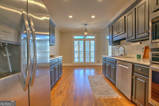 153 Vinings Court SE, Rome, GA 30161