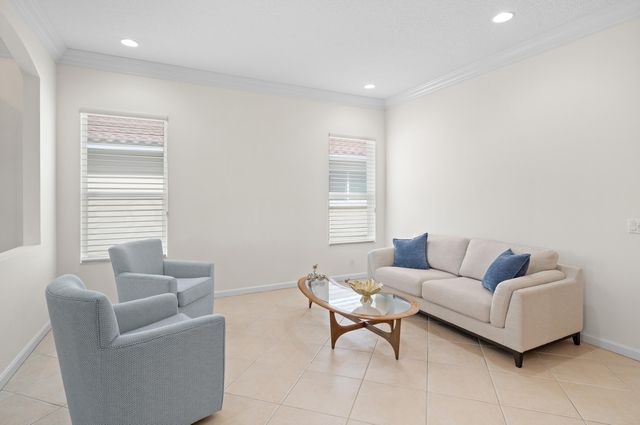 396 NW SPRINGVIEW Loop, Port St. Lucie, Port St Lucie, FL 34986
