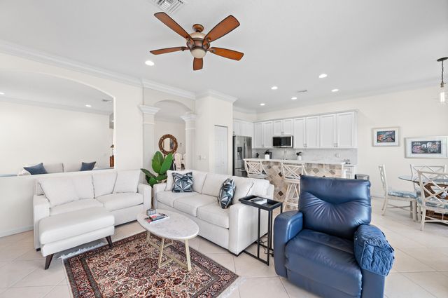 396 NW SPRINGVIEW Loop, Port St. Lucie, Port St Lucie, FL 34986