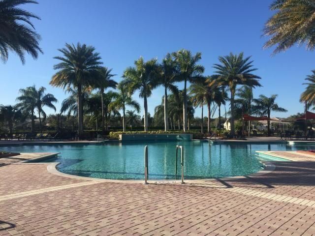 396 NW SPRINGVIEW Loop, Port St. Lucie, Port St Lucie, FL 34986