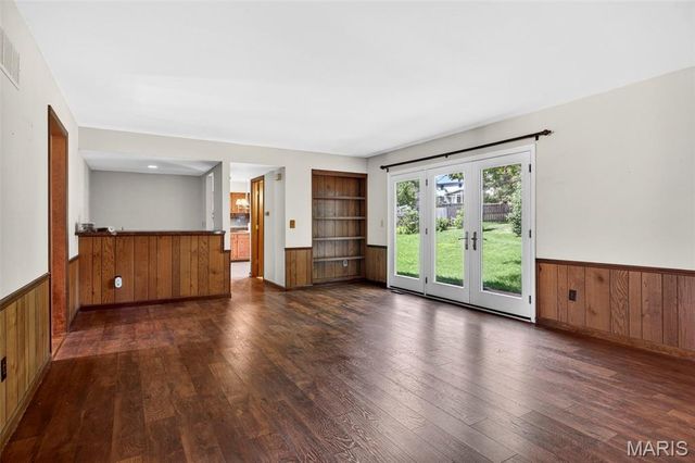 310 Stablestone Drive, Chesterfield, MO 63017