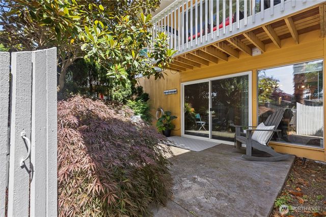 1302 N 6th Street #8, Tacoma, WA 98403